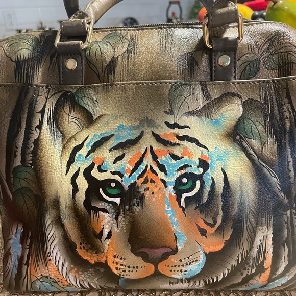 Hand painted tiger bag by Anuschka - Picture 3 of 14